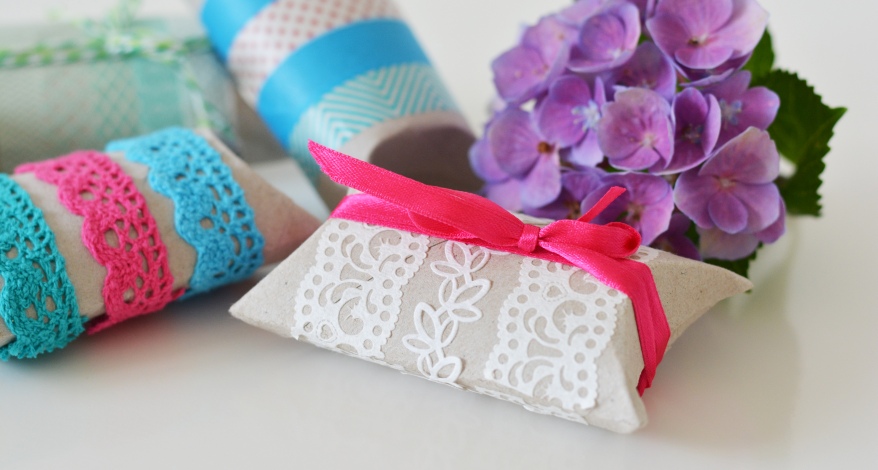 Upcycling-Tipp: Geschenkboxen aus Klopapierrollen gestalten. Wir zeigen wie es geht! Mehr bei Zauner in Bad Tölz und im Onlineshop.